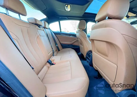 2021 BMW 530 Xi from USA, damaged, VIN WBA13BJ05MWW91614